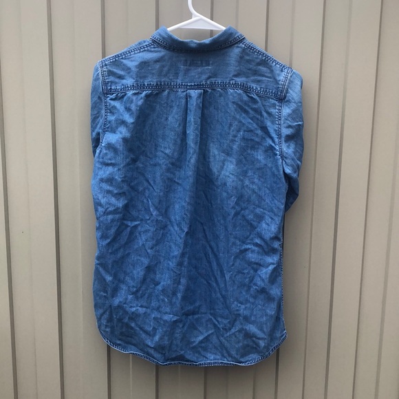 Banana Republic Denim Button Up - Picture 4 of 6